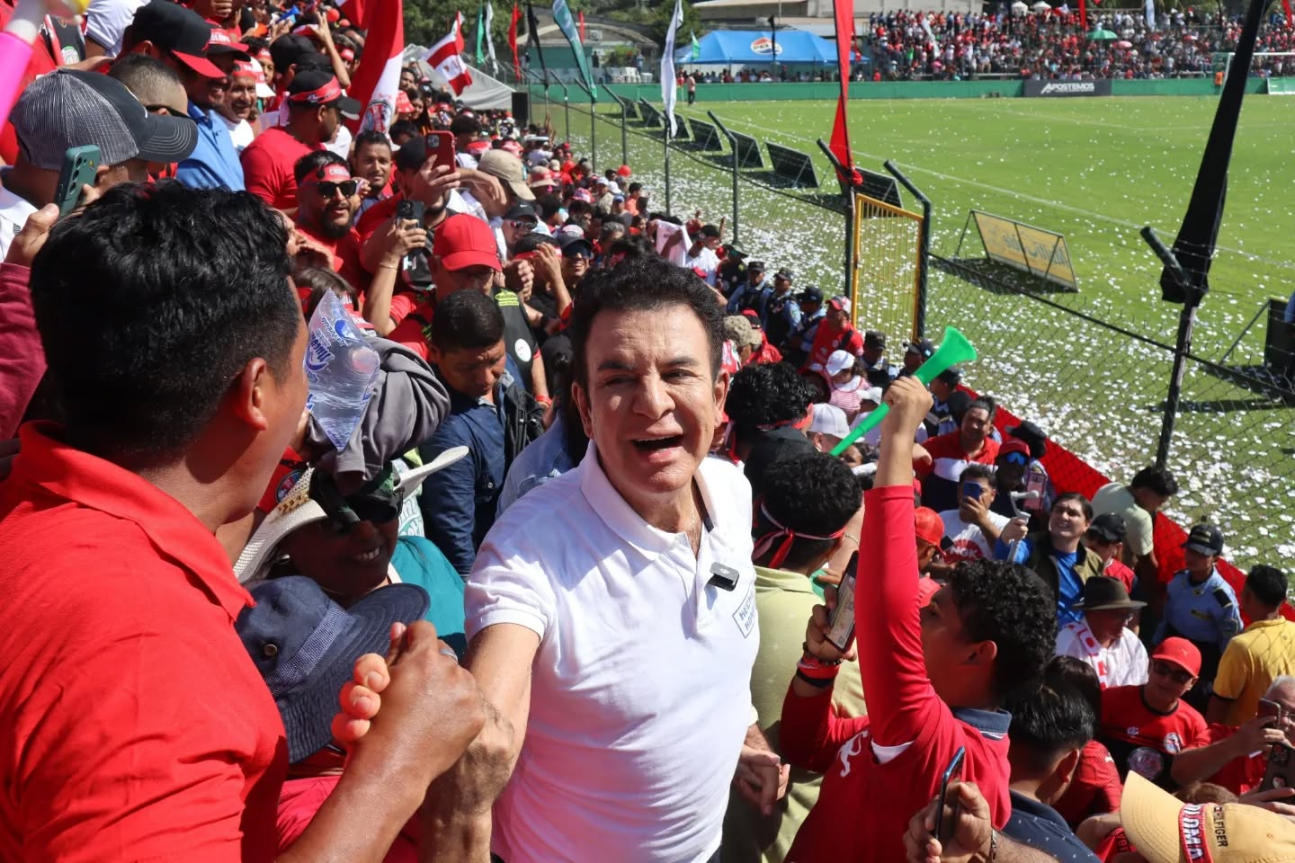 Salva Nasralla: gobierno manipula COVID-19 para sofocar protestas en Honduras