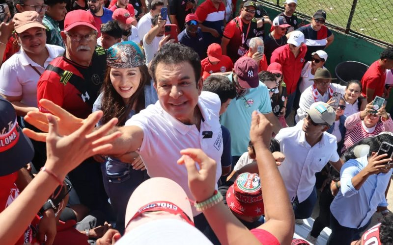 Nasralla plantea crear bloque nacional para enfrentar supuestas maniobras oficialistas en elecciones