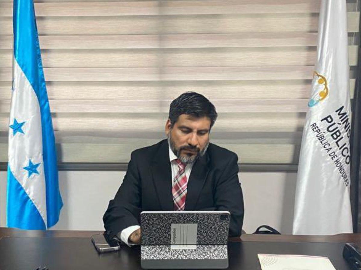 Cuestionan imparcialidad del fiscal general de Honduras por posibles vínculos con LIBRE