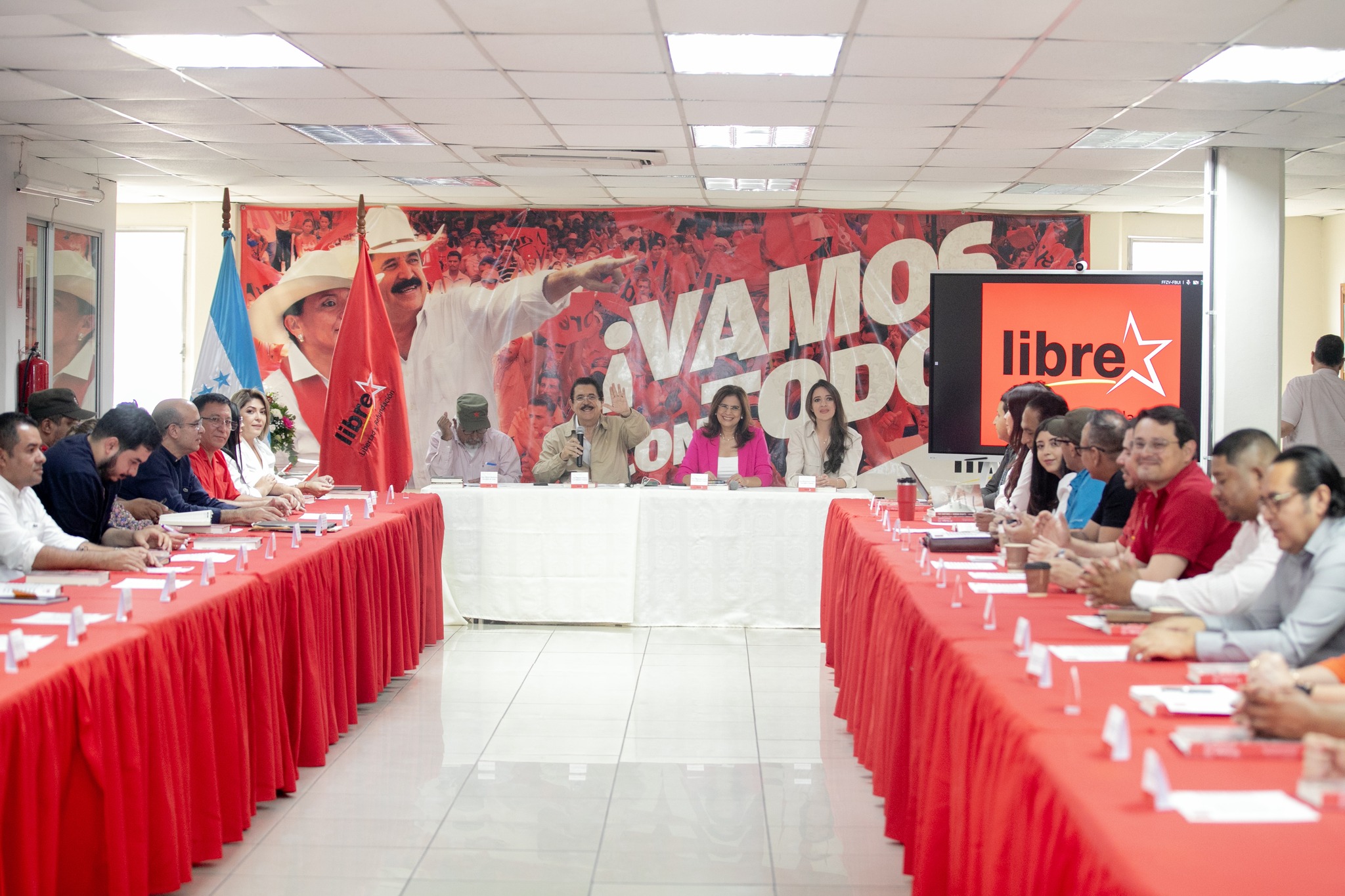 Ley de Justicia Tributaria y políticas de LIBRE: peligros para la inversión y el empleo en Honduras