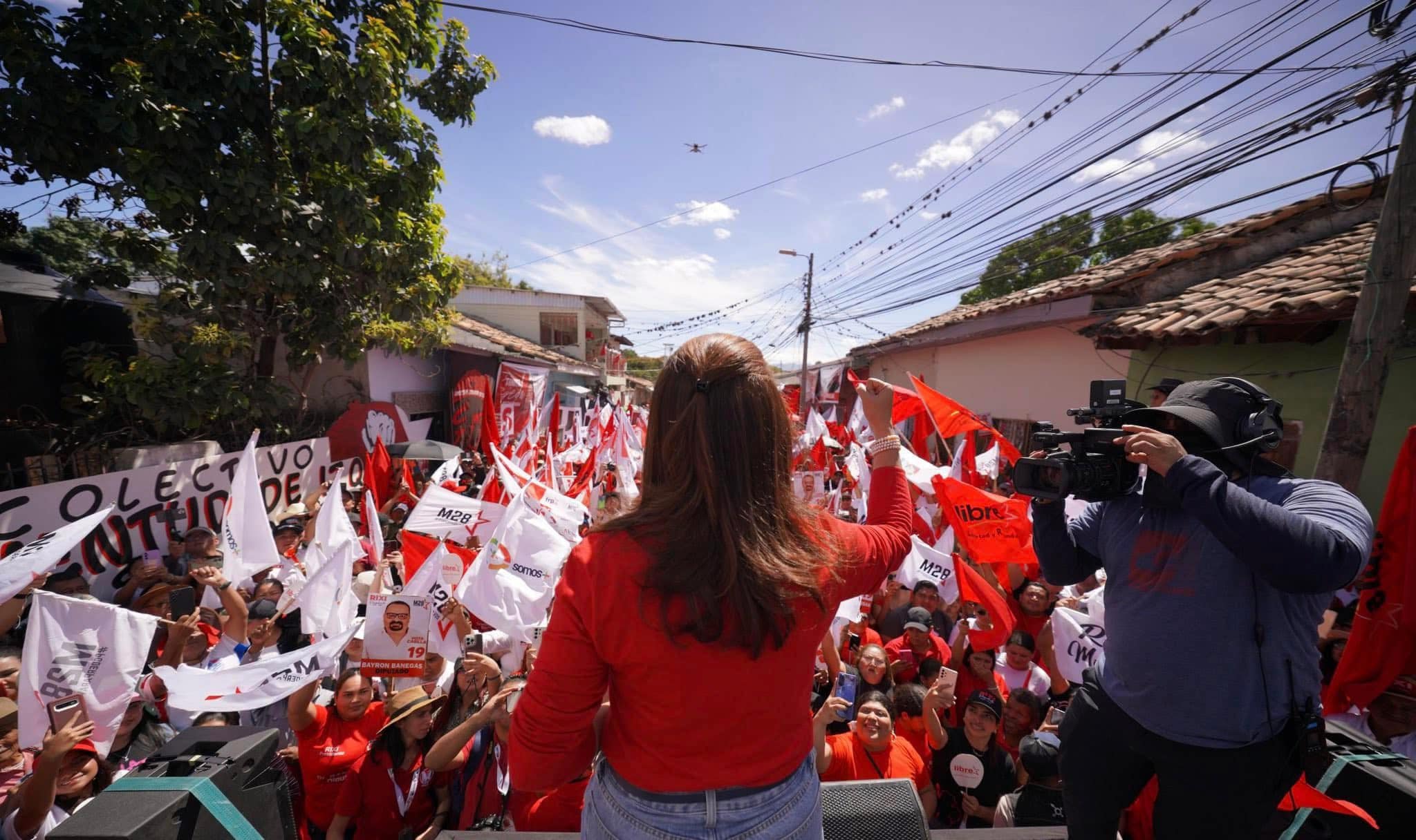 Errores políticos de Rixi Moncada que ponen en duda su candidatura presidencial